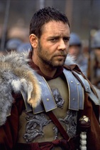 Russell Crowe as Aelius Maximus Decimus Meridius: Gladiator