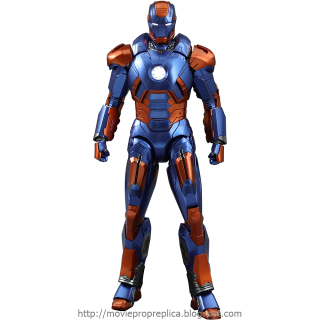 Iron Man 3: Iron Man Mark XXVII – Disco 1/6th Scale Figure