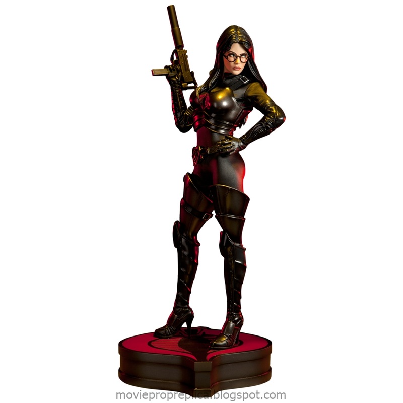 G.I. Joe: Baroness Premium Format Figure