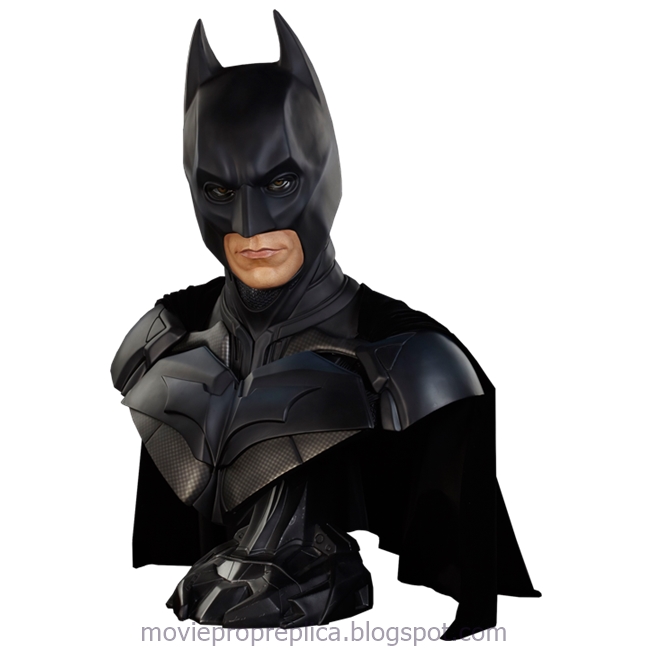 The Dark Knight: Batman ‘The Dark Knight’ Life-Size Bust (Christian Bale)