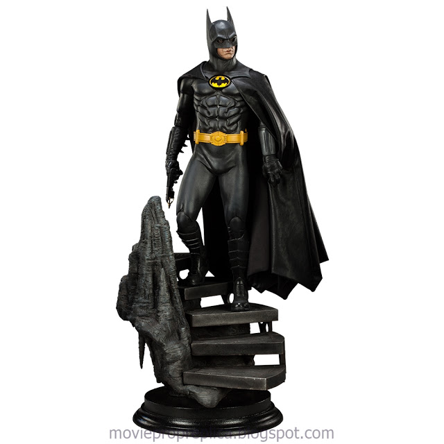 Batman 1989: Batman Premium Format Figure - Statue (Michael Keaton)