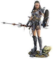 She-Predator Machiko: AVP Movie Masterpiece Model Kit Figure