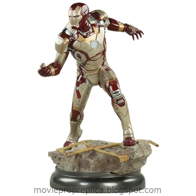 Iron Man 3: Iron Man Mark 42 Maquette (Robert Downey Jr.)