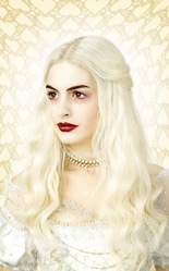 Anne Hathaway as Mirana of Marmoreal, the White Queen
