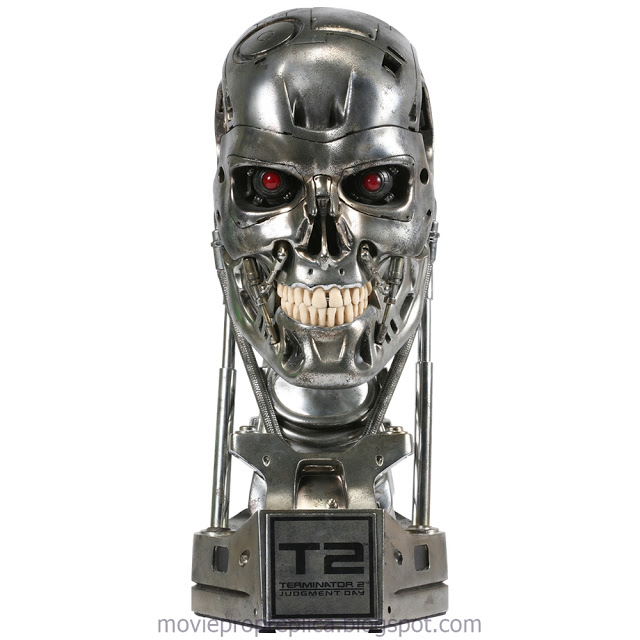 Terminator 2: Judgement Day: Terminator - T-800: Combat Veteran Life-Size Bust