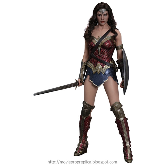 Batman v Superman: Dawn of Justice: Wonder Woman 1/6th Scale Figure (Gal Gadot)