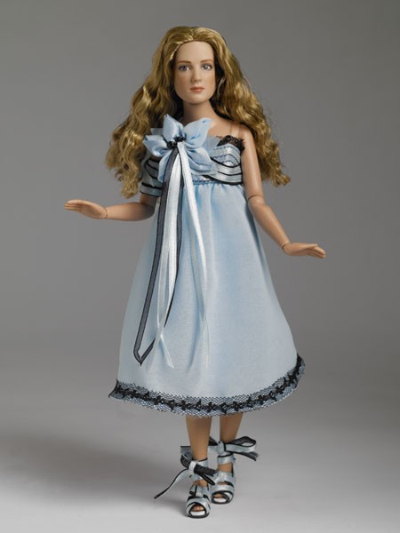 Alice in Wonderland: Alice Kingsley Tea Party Crasher Tonner Doll (Mia Wasikowska)