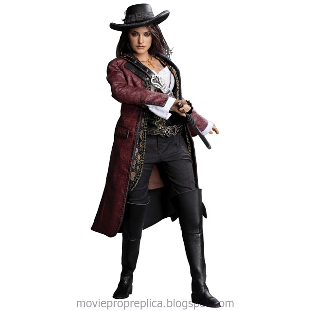 Pirates of the Caribbean: On Stranger Tides: Angelica 1/6th Scale Figure (Penelope Cruz)